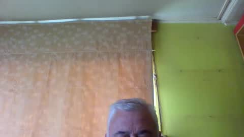 Snapshot of crmperez chatting on 27, 11, 2025 crmperez online show from 27, 11, 2025