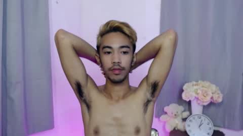 crocodale online show from 18, 11, 2025