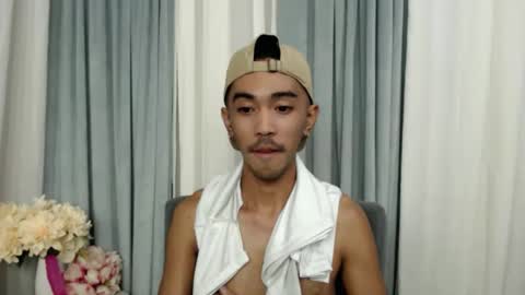 crocodale online show from 16, 4, 2026