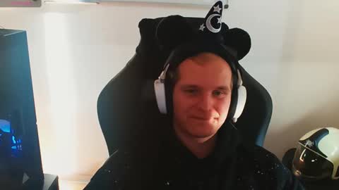 Snapshot of croissant911 chatting on 17, 2, 2025 Anderson online show from 17, 2, 2025