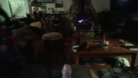 Snapshot of crossdrsr1 chatting on 15, 12, 2025 crossdrsr1 online show from 15, 12, 2025