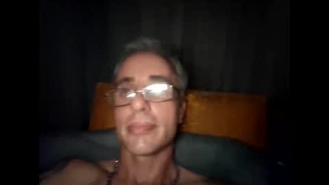 Snapshot of crucut80 chatting on 22, 1, 2025 Crucut online show from 22, 1, 2025