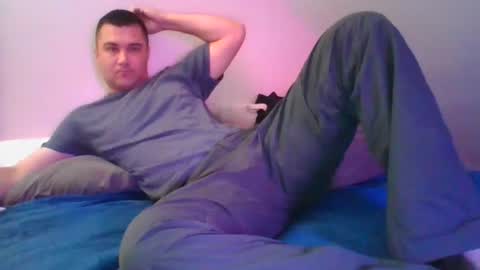 Snapshot of crush380 chatting on 8, 7, 2026 Crush380 online show from 8, 7, 2026