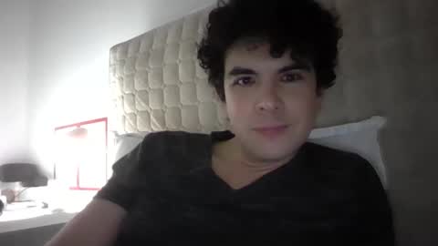 Snapshot of cruz_gameboy chatting on 29, 11, 2025 cruz_gameboy online show from 29, 11, 2025