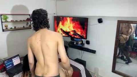 Snapshot of crystal5358 chatting on 15, 12, 2025 crystal5358 online show from 15, 12, 2025