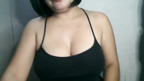 Crys online show from 1, 2, 2025