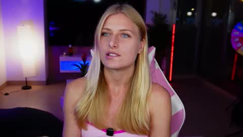 Crystal online show from 6, 2, 2026