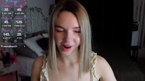 Snapshot of crystal_hanna chatting on 14, 12, 2025 crystal_hanna online show from 14, 12, 2025