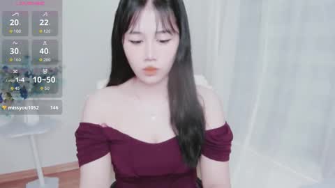 crystal_lea online show from 10, 10, 2025