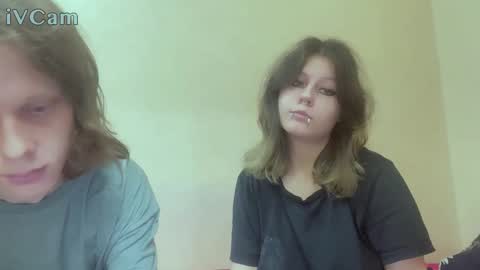 Crystal and Marcl online show from 25, 11, 2025