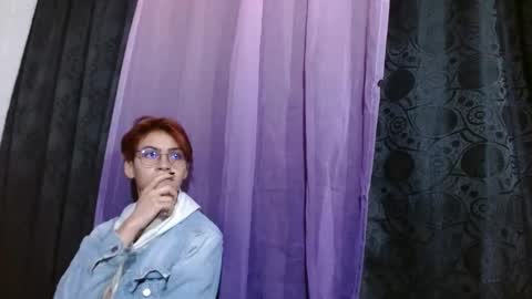 Snapshot of crystal_starx chatting on 11, 2, 2025 Crystal Blaze online show from 11, 2, 2025