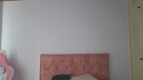 Snapshot of crystal_starx chatting on 13, 10, 2025 Crystal Blaze online show from 13, 10, 2025