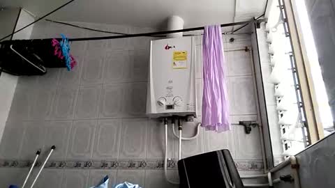 Snapshot of crystal_starx chatting on 20, 11, 2025 Crystal Blaze online show from 20, 11, 2025