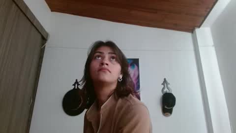 Crystal Blaze online show from 5, 4, 2026