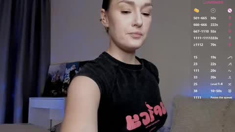 Arina online show from 25, 10, 2025