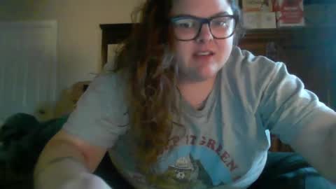 Snapshot of crystalizzzee chatting on 7, 3, 2025 Herekittykitty69 online show from 7, 3, 2025