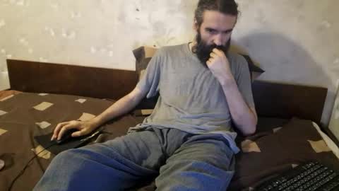 Crystallax online show from 6, 10, 2025