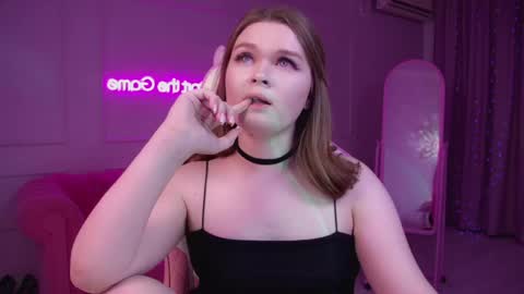 Crystal online show from 25, 2, 2025