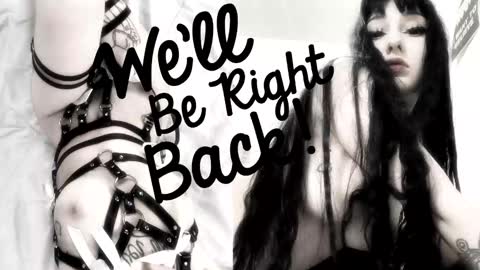 Sasha    Make me moan with patterns   good music here  online show from 15, 1, 2026