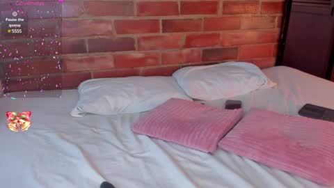 Snapshot of crystalvazquez chatting on 18, 12, 2024 Soy Crystal online show from 18, 12, 2024