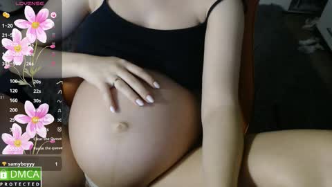 Snapshot of crystalyss chatting on 13, 10, 2025 Lia online show from 13, 10, 2025