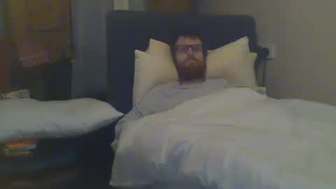 Snapshot of cs014g8493 chatting on 21, 12, 2024 chris online show from 21, 12, 2024