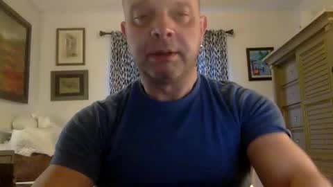 Snapshot of csani000 chatting on 9, 2, 2026 Chencho online show from 9, 2, 2026