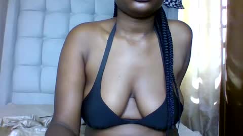 Snapshot of ctrl_cheeks chatting on 19, 12, 2024 ctrl_cheeks online show from 19, 12, 2024