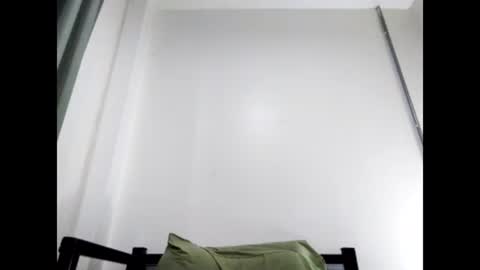 Snapshot of cucaio18 chatting on 27, 1, 2025 BIG UNCUT HARD COCK online show from 27, 1, 2025