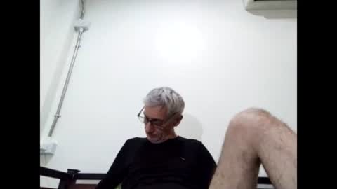 Snapshot of cucaio18 chatting on 8, 2, 2025 BIG UNCUT HARD COCK online show from 8, 2, 2025