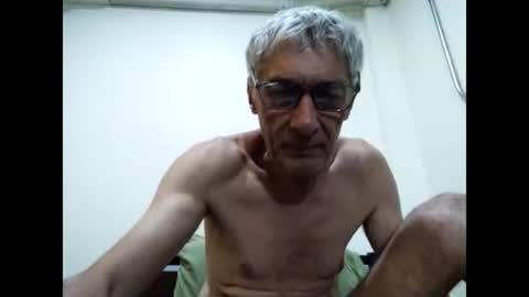 Snapshot of cucaio18 chatting on 13, 2, 2025 BIG UNCUT HARD COCK online show from 13, 2, 2025