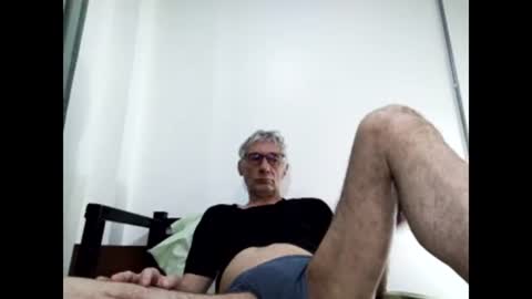 Snapshot of cucaio18 chatting on 20, 2, 2025 BIG UNCUT HARD COCK online show from 20, 2, 2025