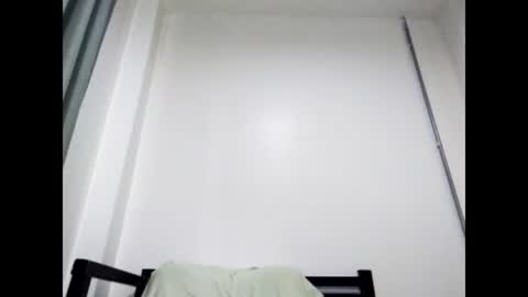 Snapshot of cucaio18 chatting on 24, 2, 2025 BIG UNCUT HARD COCK online show from 24, 2, 2025