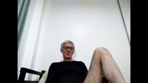 Snapshot of cucaio18 chatting on 24, 2, 2025 BIG UNCUT HARD COCK online show from 24, 2, 2025