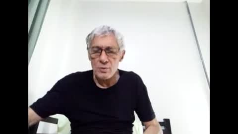 Snapshot of cucaio18 chatting on 3, 3, 2025 BIG UNCUT HARD COCK online show from 3, 3, 2025