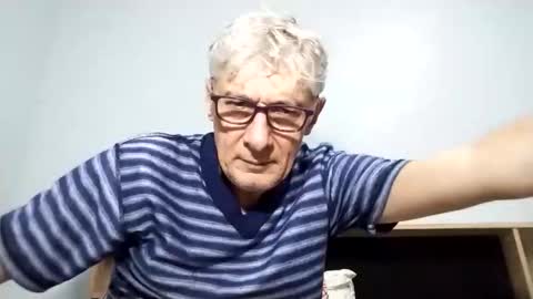 Snapshot of cucaio18 chatting on 19, 9, 2025 BIG UNCUT HARD COCK online show from 19, 9, 2025