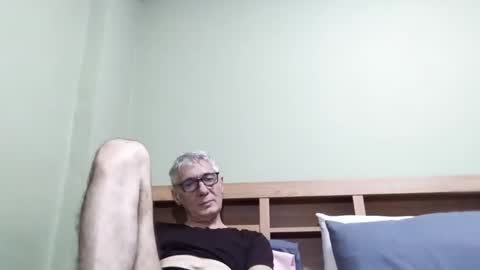 Snapshot of cucaio18 chatting on 10, 10, 2025 BIG UNCUT HARD COCK online show from 10, 10, 2025