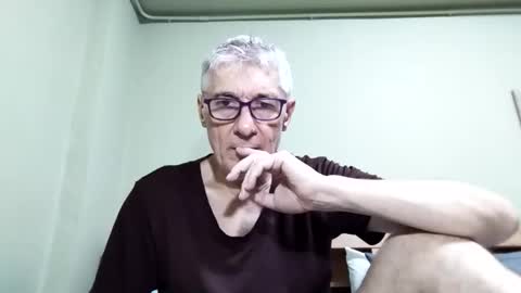 Snapshot of cucaio18 chatting on 19, 10, 2025 BIG UNCUT HARD COCK online show from 19, 10, 2025
