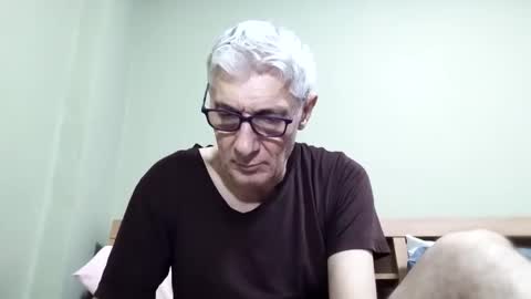 Snapshot of cucaio18 chatting on 31, 10, 2025 BIG UNCUT HARD COCK online show from 31, 10, 2025