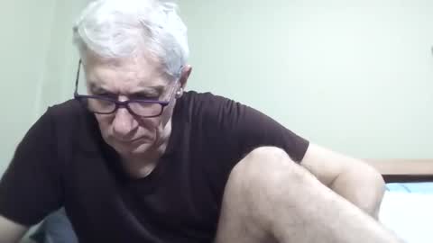 Snapshot of cucaio18 chatting on 10, 11, 2025 BIG UNCUT HARD COCK online show from 10, 11, 2025