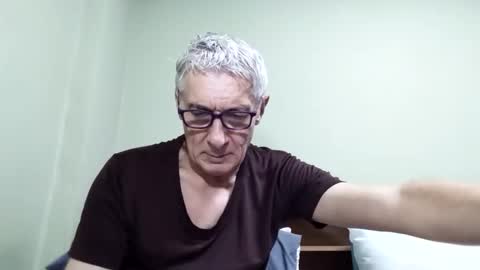 Snapshot of cucaio18 chatting on 15, 11, 2025 BIG UNCUT HARD COCK online show from 15, 11, 2025