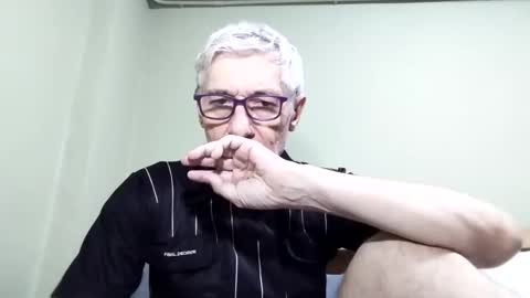 Snapshot of cucaio18 chatting on 20, 11, 2025 BIG UNCUT HARD COCK online show from 20, 11, 2025