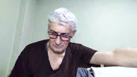 Snapshot of cucaio18 chatting on 23, 11, 2025 BIG UNCUT HARD COCK online show from 23, 11, 2025
