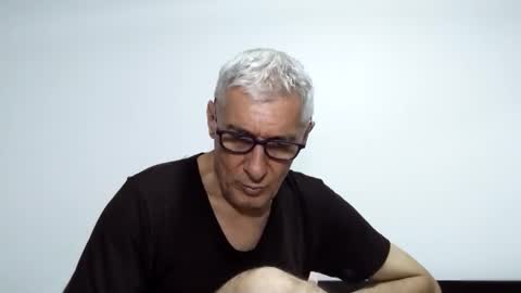 BIG UNCUT HARD COCK online show from 9, 4, 2026