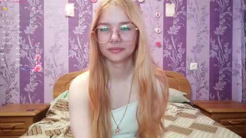 Snapshot of cucumber_kringe chatting on 13, 11, 2025 Sia online show from 13, 11, 2025