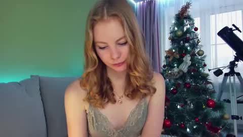 Snapshot of cuddle_kitten chatting on 2, 1, 2025 Alexia online show from 2, 1, 2025