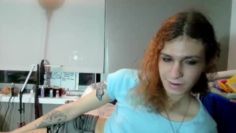 cuddleavenue online show from 15, 10, 2025