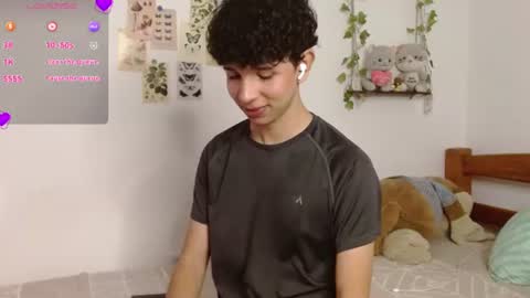 Snapshot of cuddly_twinkie chatting on 15, 6, 2026 Cuddly online show from 15, 6, 2026