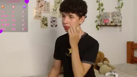 Snapshot of cuddly_twinkie chatting on 17, 6, 2026 Cuddly online show from 17, 6, 2026
