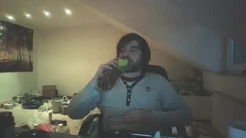 cuddlycrab48 online show from 30, 4, 2026